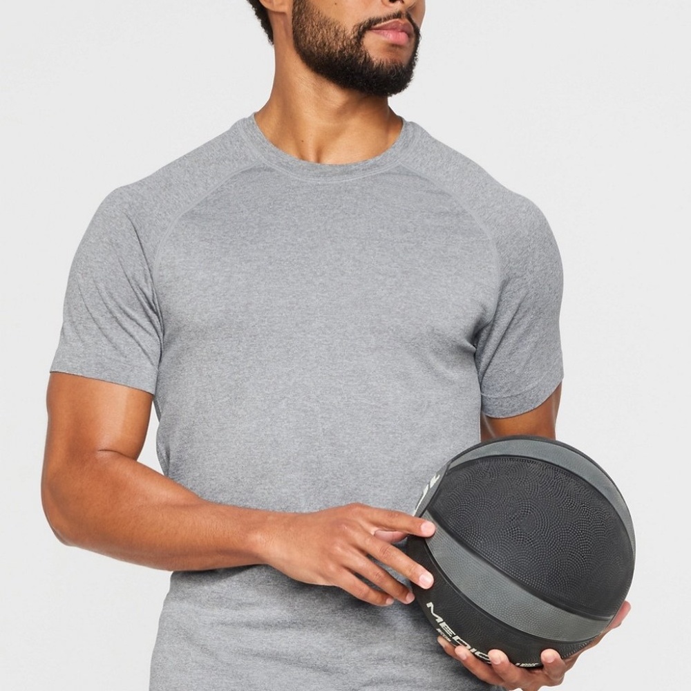 ⭐️ NWT - Fabletics Mens The Training Day Tee - Size M - Mid Gray Heather